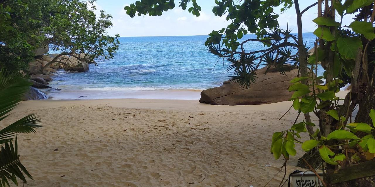 Gala Beach Self-Catering Glacis  Esterno foto