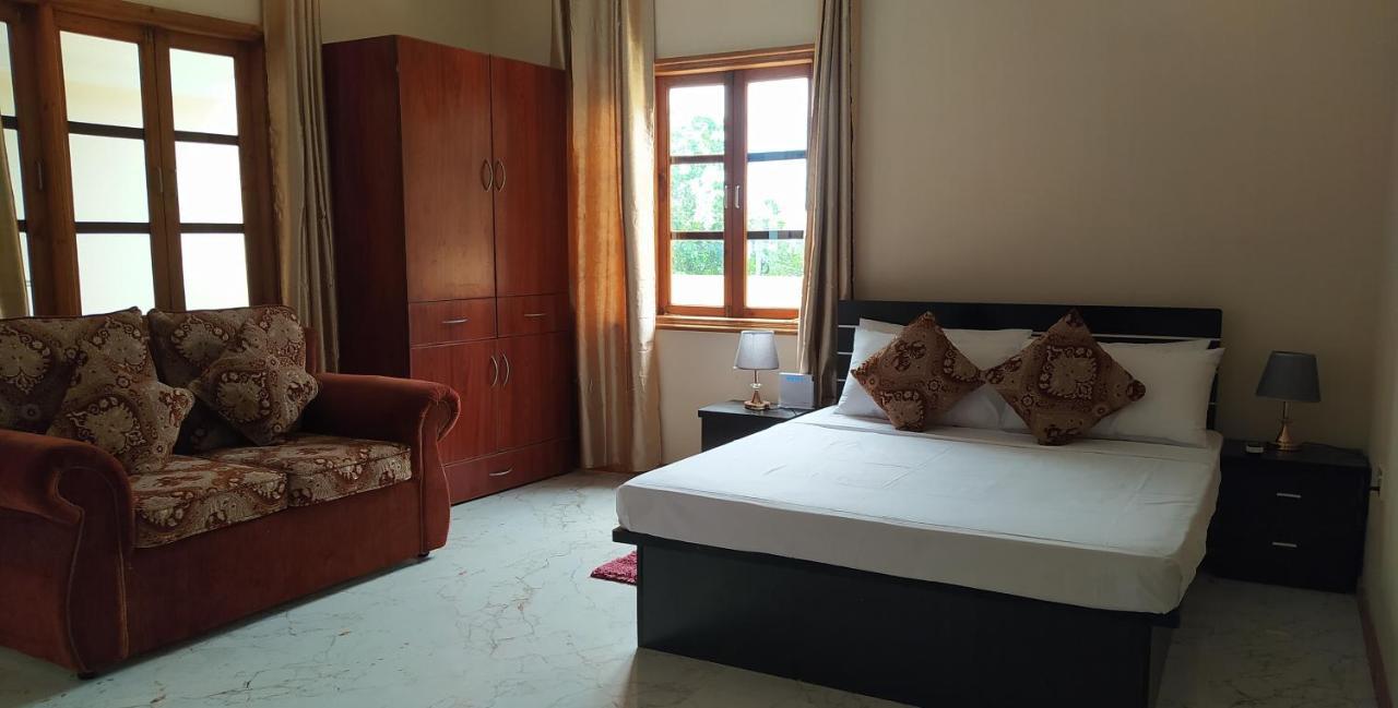 Gala Beach Self-Catering Glacis  Esterno foto